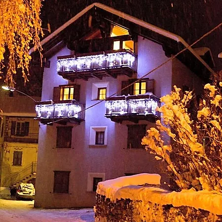 Sablonera Aparthotel 3*